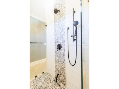 Welcome to this stunning 5-bedroom, 3.5-bath home in highly - photo 40
