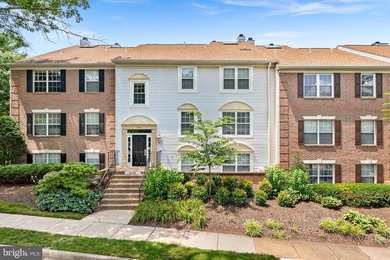 Welcome to this beautifully maintained 2-bedroom, 2-bath condo - photo 50