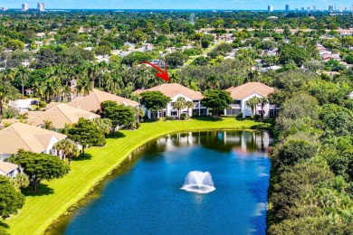 Lake Condo For Sale in Palm Beach Gardens, Florida