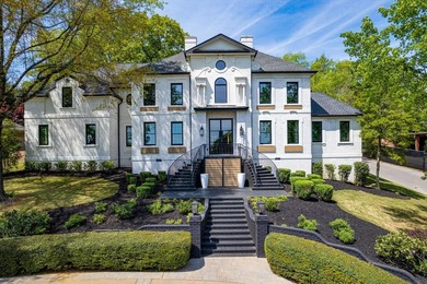 Welcome to one of Chattanooga's most exclusive luxury offerings - photo 1