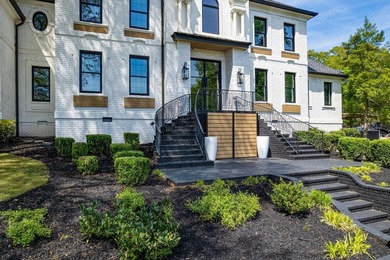 Welcome to one of Chattanooga's most exclusive luxury offerings - photo 8