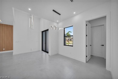 MOTIVATED SELLER - UP TO $10,000 TOWARD BUYER'S CLOSING COSTS - photo 13