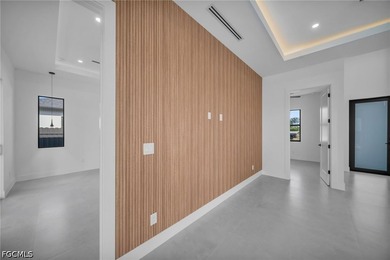 MOTIVATED SELLER - UP TO $10,000 TOWARD BUYER'S CLOSING COSTS - photo 14