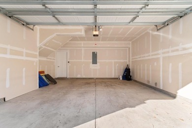 Located inside the gated community of Dye Estates Townhomes at - photo 26