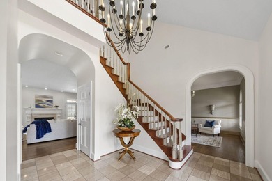 Nestled in the heart of Kings Point, one of Panama City's most - photo 29