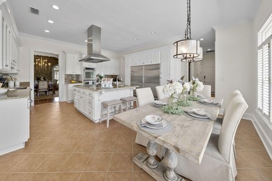 Nestled in the heart of Kings Point, one of Panama City's most - photo 36