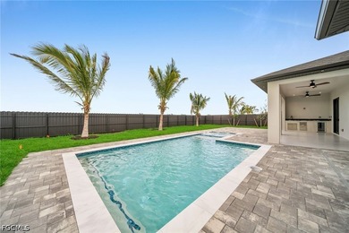 MOTIVATED SELLER - UP TO $10,000 TOWARD BUYER'S CLOSING COSTS - photo 44
