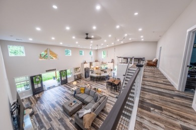 Spacious Barndominium-style home with dock possible! - photo 33