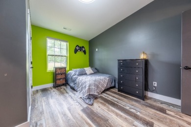 Spacious Barndominium-style home with dock possible! - photo 32