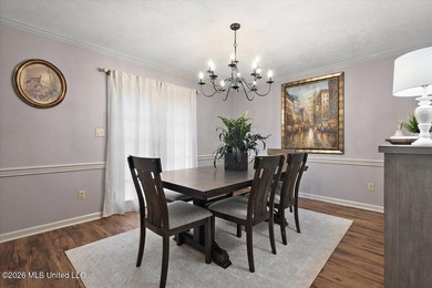 Southern charm in a scenic setting! Welcome to 402 Springwood - photo 11
