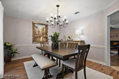 Southern charm in a scenic setting! Welcome to 402 Springwood - photo 12