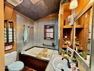 This beautifully built 1,940 sq ft two-story brick home, built - photo 17