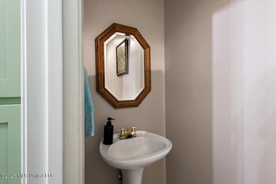 Southern charm in a scenic setting! Welcome to 402 Springwood - photo 18