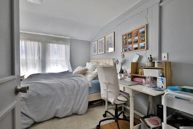 An exceptional opportunity in downtown Madison, WI, this 3-unit - photo 18