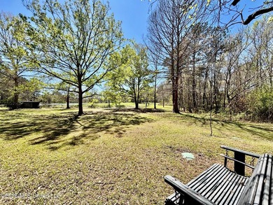This beautifully built 1,940 sq ft two-story brick home, built - photo 27