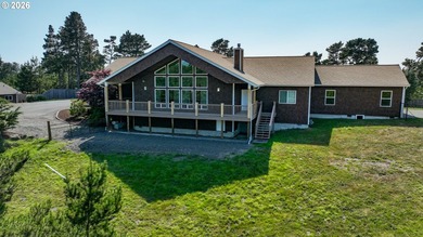 This incredible residence sits on an extremely private 1.67 acre - photo 30