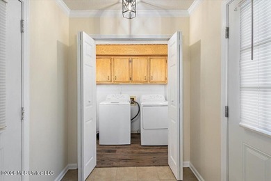 Southern charm in a scenic setting! Welcome to 402 Springwood - photo 35