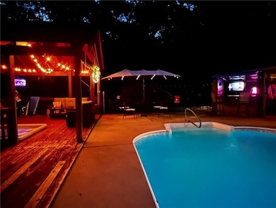 Discover peaceful country living just minutes from Lake Harding - photo 36