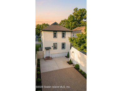 69 Chelsea St, currently the only two-family home in Tottenville - photo 41