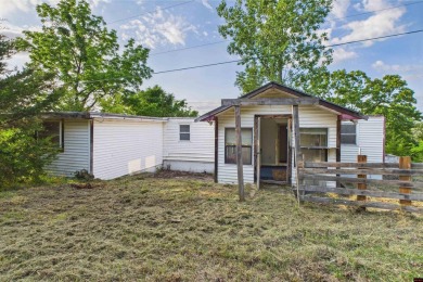Lake Home For Sale in Yellville, Arkansas