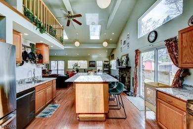 If you've been yearning for the tranquility of a lake home - photo 7