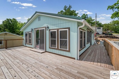 Back on the market to no fault of the seller or home! Don't miss - photo 27