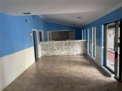 This listing is a 7,231 sq. ft. Medical office building also - photo 28