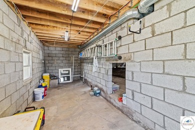 Back on the market to no fault of the seller or home! Don't miss - photo 33