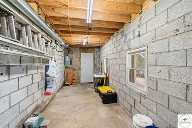 Back on the market to no fault of the seller or home! Don't miss - photo 34