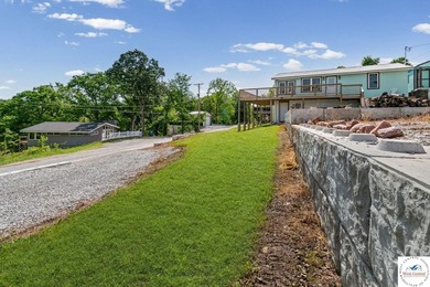 Back on the market to no fault of the seller or home! Don't miss - photo 37