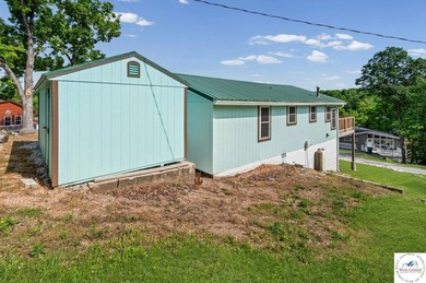 Back on the market to no fault of the seller or home! Don't miss - photo 38