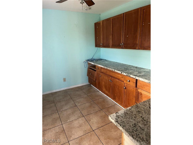 This listing is a 7,231 sq. ft. Medical office building also - photo 39