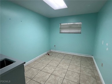 This listing is a 7,231 sq. ft. Medical office building also - photo 43
