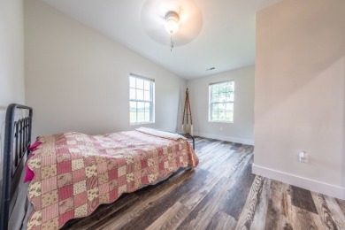 Spacious Barndominium-style home with dock possible! - photo 25