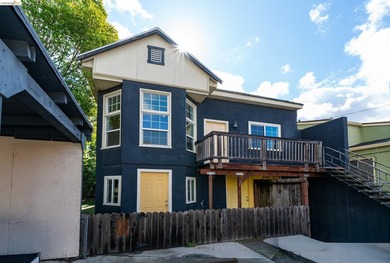This five-unit multifamily investment opportunity is located in - photo 3