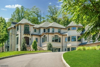 An architectural masterpiece by Jeffrey A. Beer A.I.A., this - photo 2