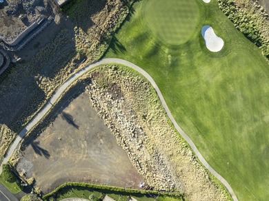 Located along the 8th green of the renowned Arnold - photo 5