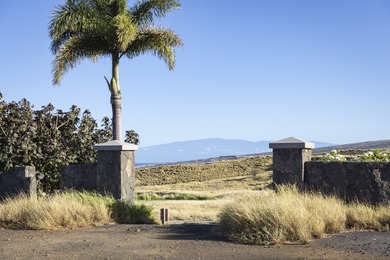 Located along the 8th green of the renowned Arnold - photo 9