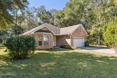 Twin Lakes Home Sale Pending in Diamondhead Mississippi