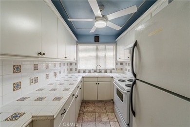 Welcome Home to 100 Cerritos Ave, where retro charm and Long - photo 10