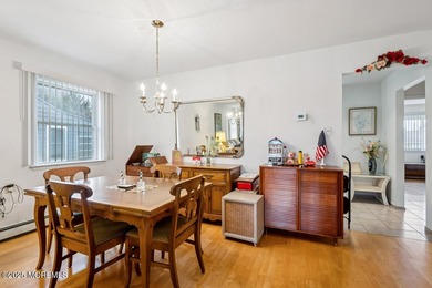 Welcome to 18 San Salvador Street, a well-maintained - photo 6