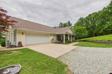 Lake Home For Sale in Mountain Home, Arkansas