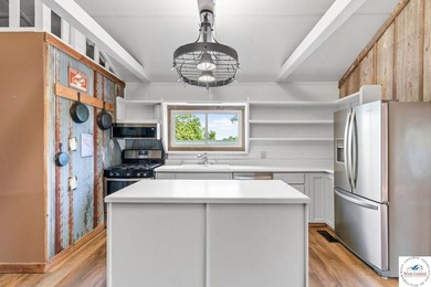 Experience the rustic charm of this log-sided home with stunning - photo 11