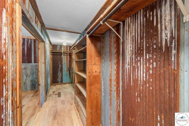 Experience the rustic charm of this log-sided home with stunning - photo 18