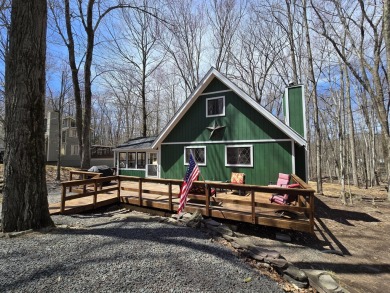 Lake Home For Sale in Pocono Lake, Pennsylvania
