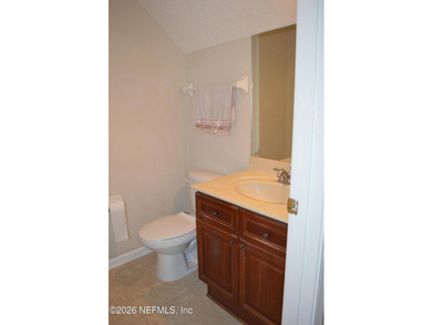 Spacious and well maintained 2-story 4 BR/3.5 BA home - photo 22