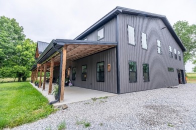 Spacious Barndominium-style home with dock possible! - photo 37