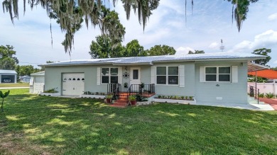 Lake Home For Sale in Lorida, Florida