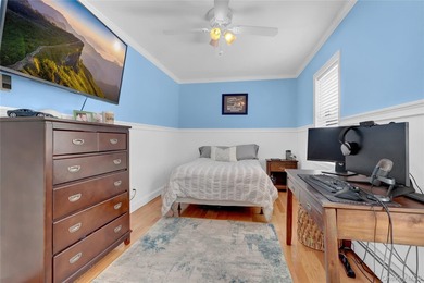 Welcome to this charming and beautifully maintained Colonial - photo 33