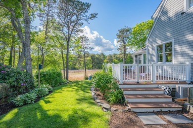 Discover the perfect blend of coastal charm and comfort in this - photo 38